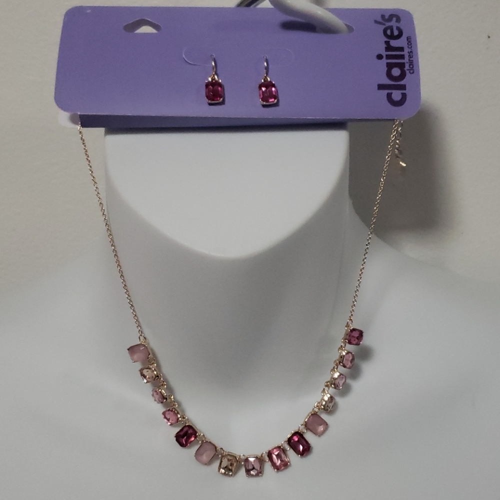 ❤ 4 for $20 ❤ Claire's pink and gold set necklace